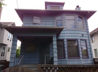 916 19th Ave, Seattle, WA 98122