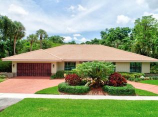 6644 Serena Ln, Boca Raton, FL 33433