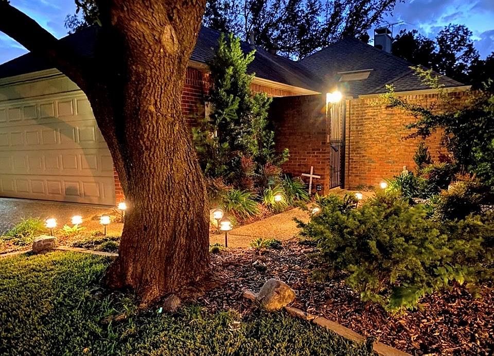 1st image of 6749 Northcreek Ln