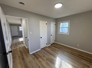 6049 N 39th St, Milwaukee, WI 53209