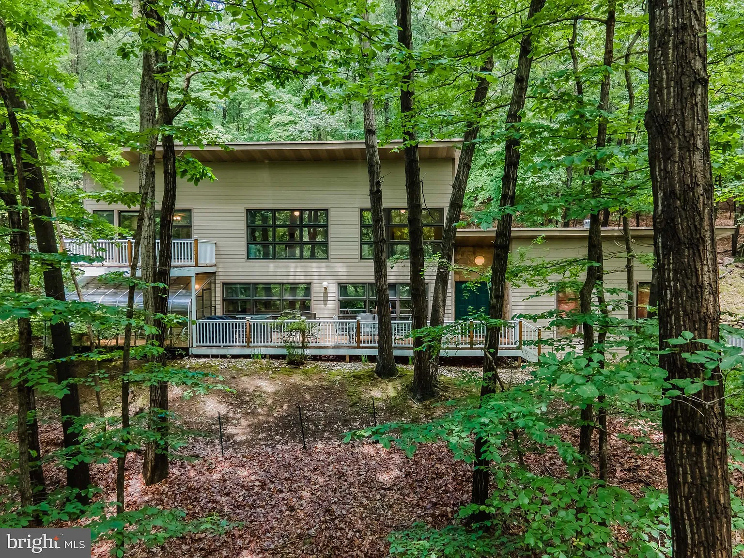 650 Rocky Dr photo 1