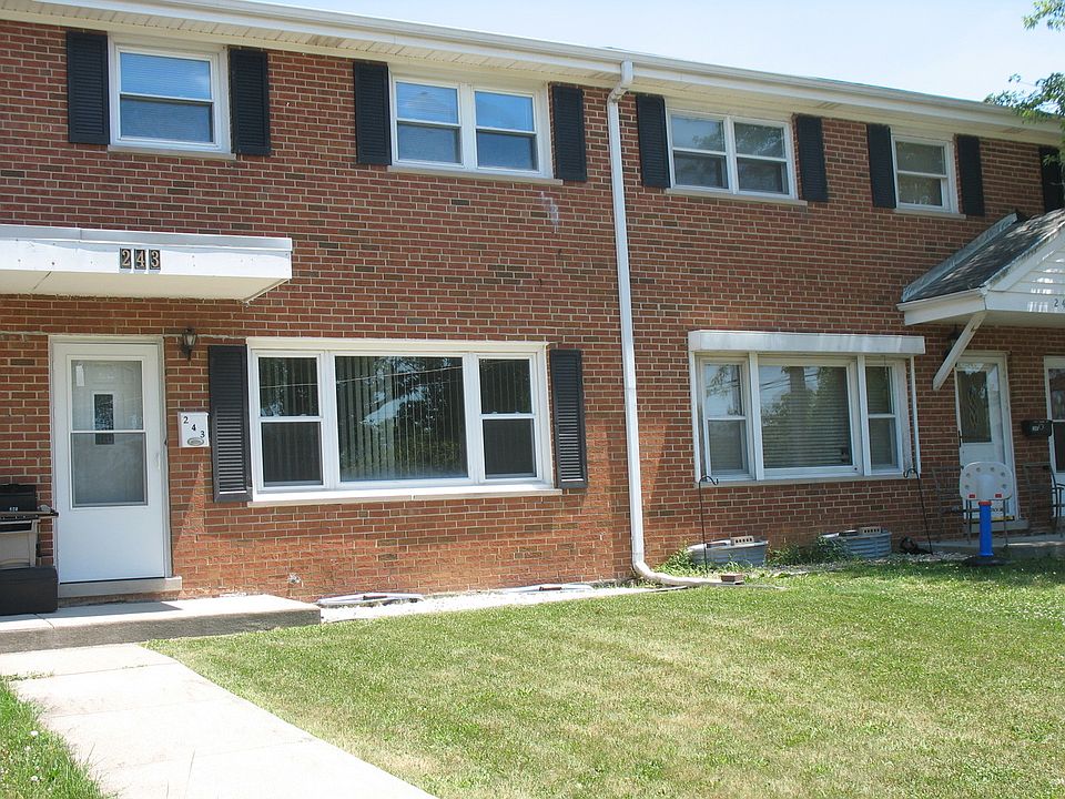 243 S Rush St, Itasca, IL 60143 Zillow