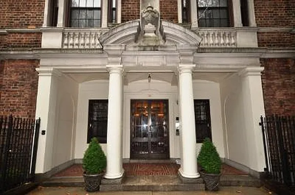 Sold by Corcoran | media 8