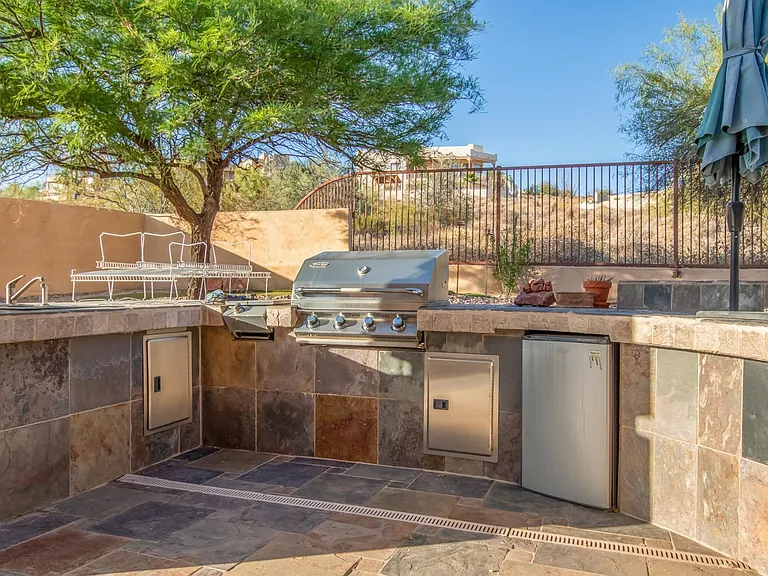 15330 E Walnut Ln — Photo 47