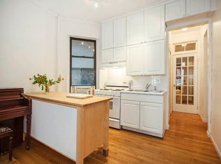 131 Thompson St APT 3D, New York, NY 10012