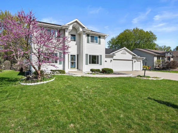 517 Brule Pkwy, Deforest, WI 53532