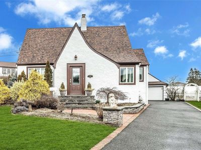 48 Nearwater Avenue, Massapequa, NY, 11758