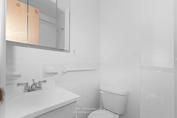 Rented by Copperwood Real Estate | media 7