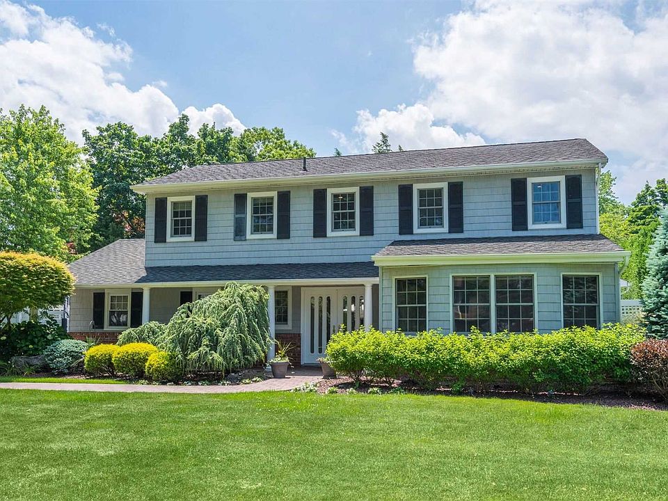 1st image of 9 Wood Sorrell Ln