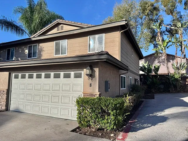 3 bed, 2.5 bath, 1182 sqft, $2,995 — Photo 4