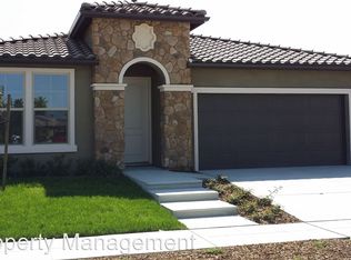1727 E Autumn Sage Ave, Fresno, CA