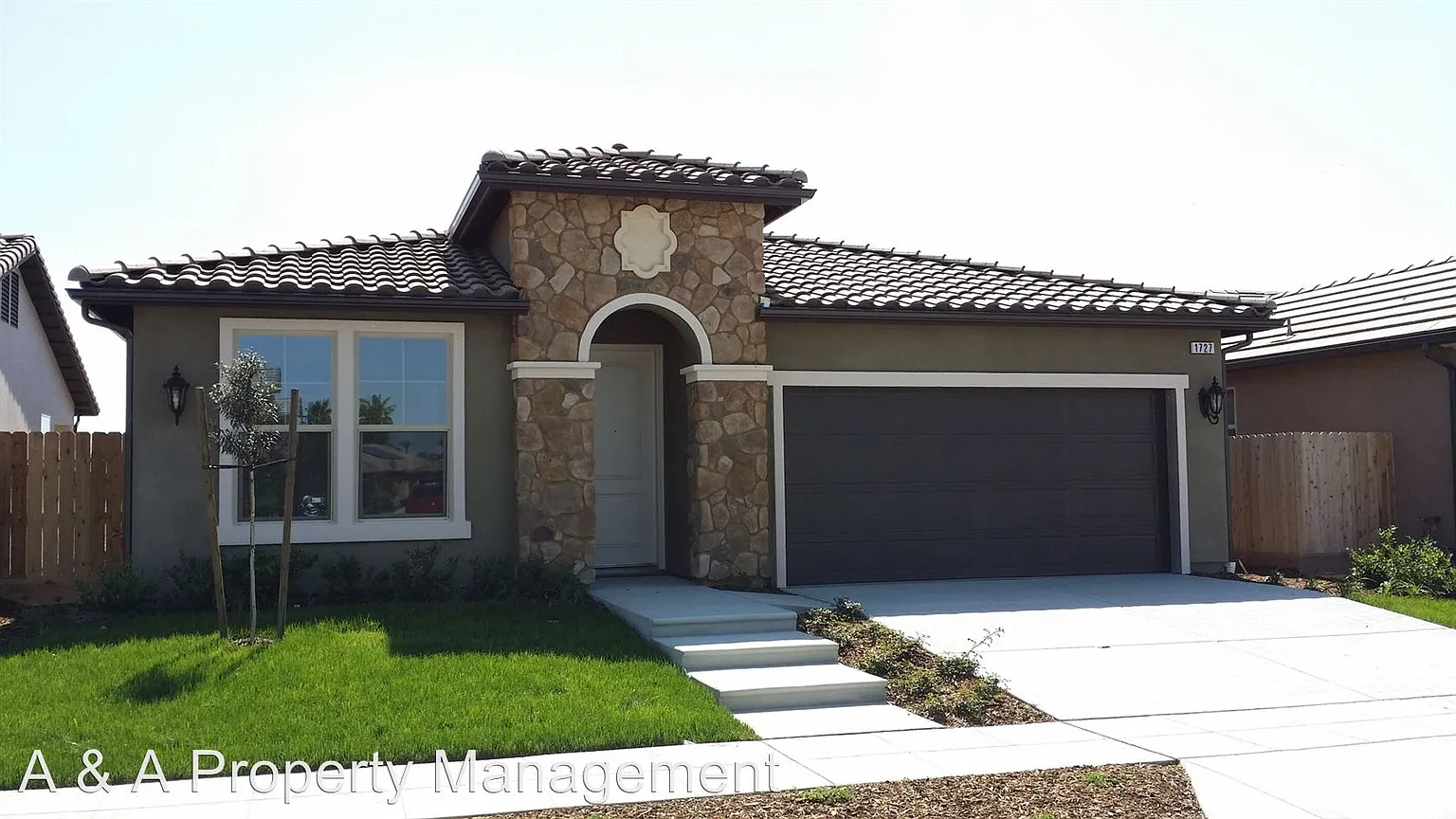 1727 E Autumn Sage Ave photo 1