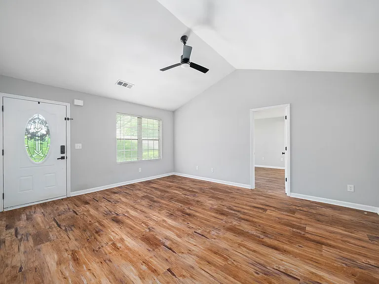167 Bentley Pkwy — Photo 15