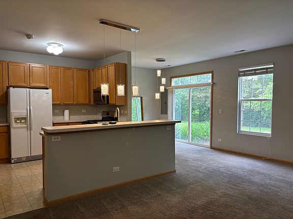 2nd image of 2633 Williamsburg Dr