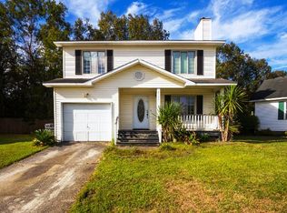 8565 Bentwood Dr, North Charleston, SC 29406