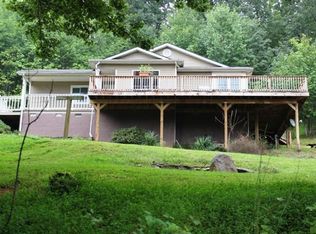 6851 Crowell Gap Rd, Roanoke, VA 24014