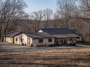 2544 Grammer Rd, Carbondale, IL 62903