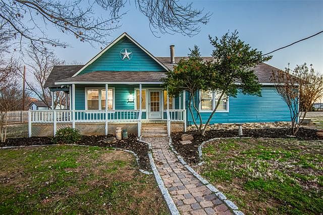 1st image of 936 Red Rock Cir