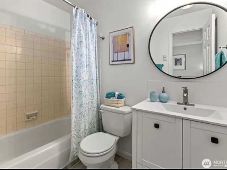10601 SE 252nd St #2 — Photo 7