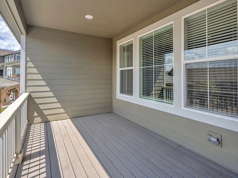 COVERED BACK PORCH