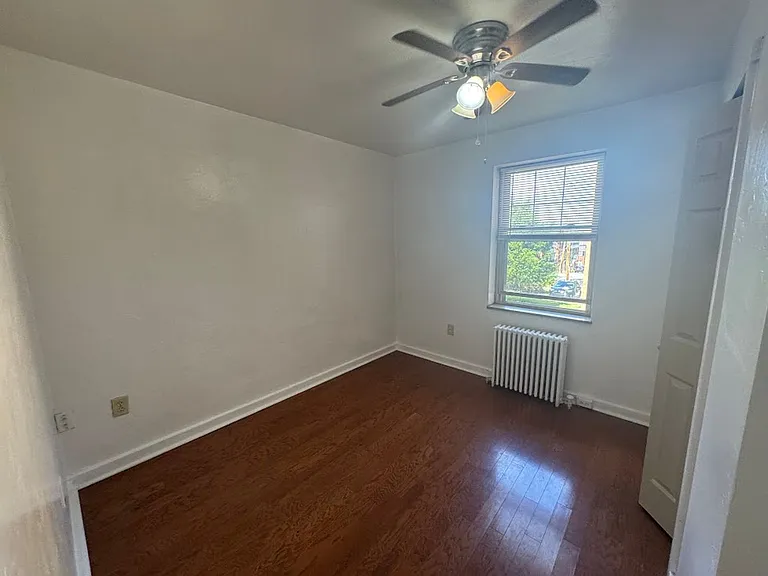 5506 Fifth Avenue — Photo 65