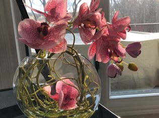 5437 Textile Rd, Ypsilanti, MI 48197