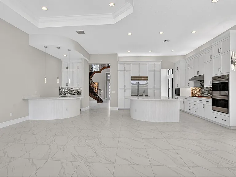 9168 Benedetta Pl — Photo 24