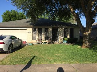5 Wagon Lane Loop, Angleton, TX 77515
