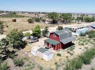 10481 Monte Vista Rd, Phelan, CA 92371