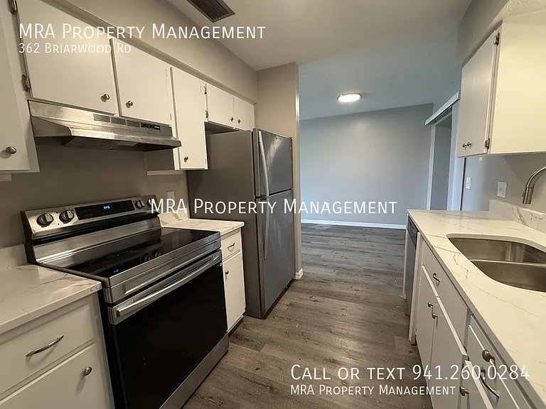 362 Briarwood Rd — Photo 5