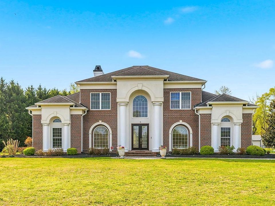 1st image of 8530 Colleen Dr