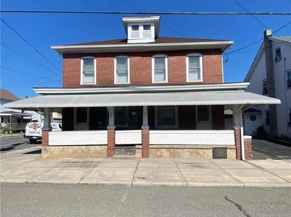 129-131 N Chestnut St, Summit Hill, PA 18250