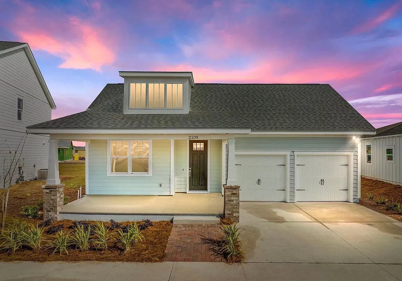2109 Rushes Ave — Photo 2