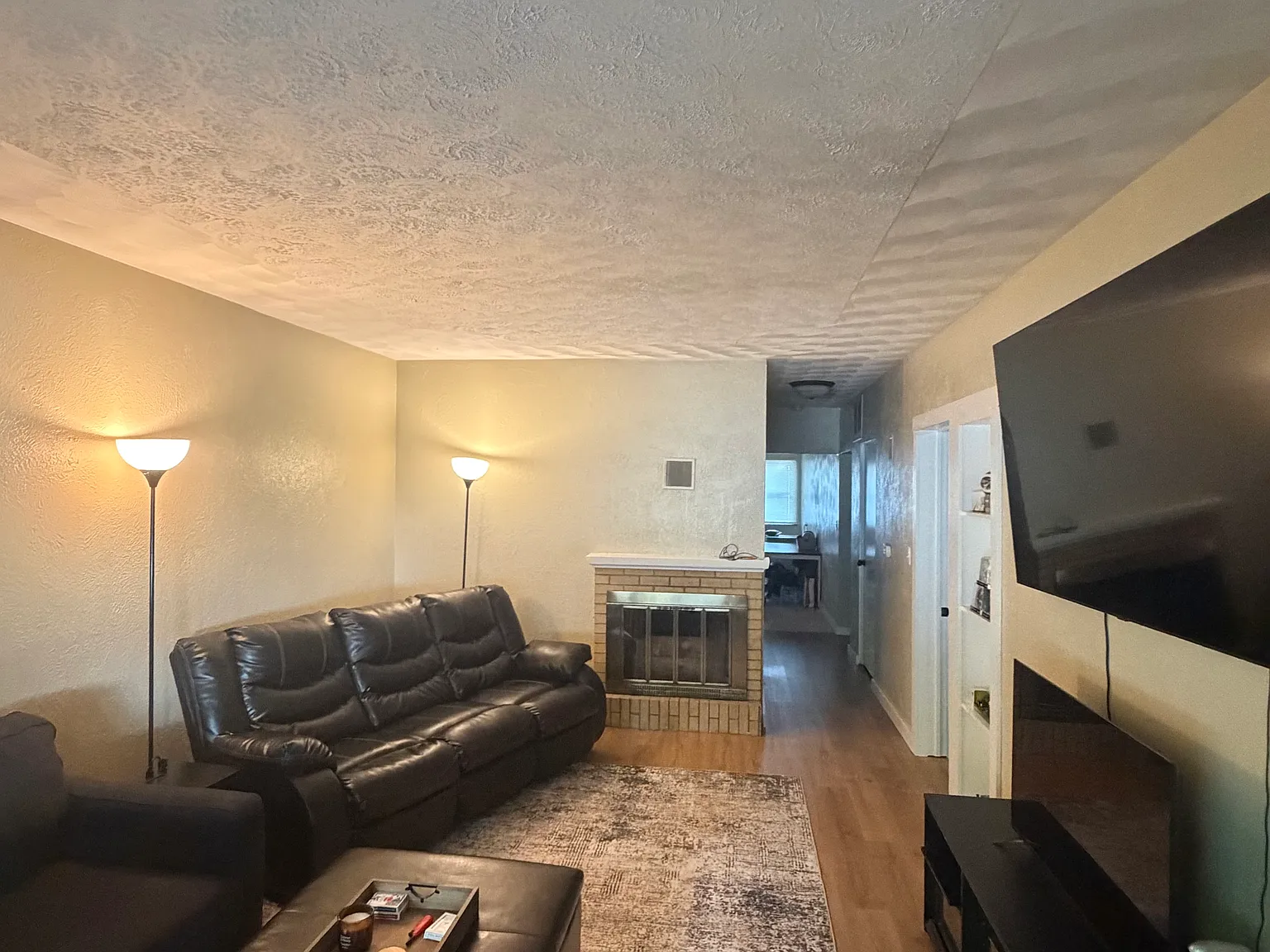 3 bed, 1338 sqft, $1,500 — Photo 2