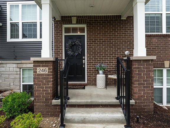 5th image of 246 N Sydney Ct #38