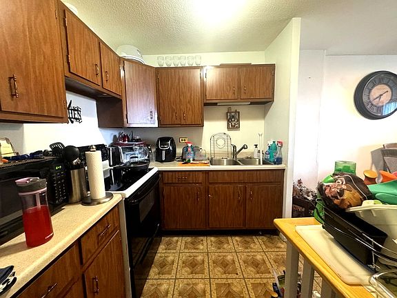 5th image of 5100 N Marine Dr APT 16E