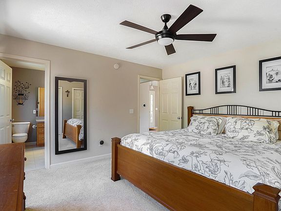 3rd image of 7027 Acadia Ct