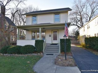 329 S Commonwealth Ave, Aurora, IL 60506