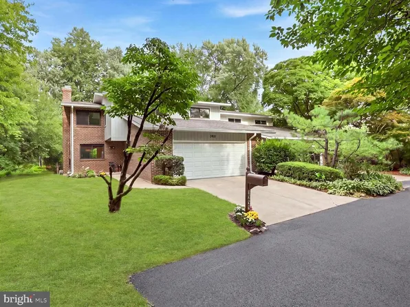 7211 Vistas Ln, McLean, VA 22101