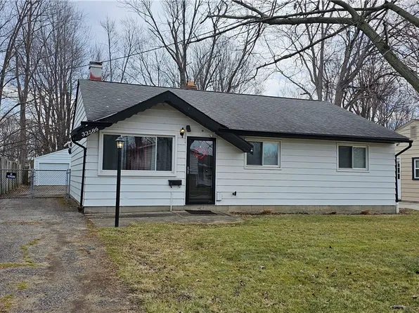 33586 Willowick Dr, Eastlake, OH 44095