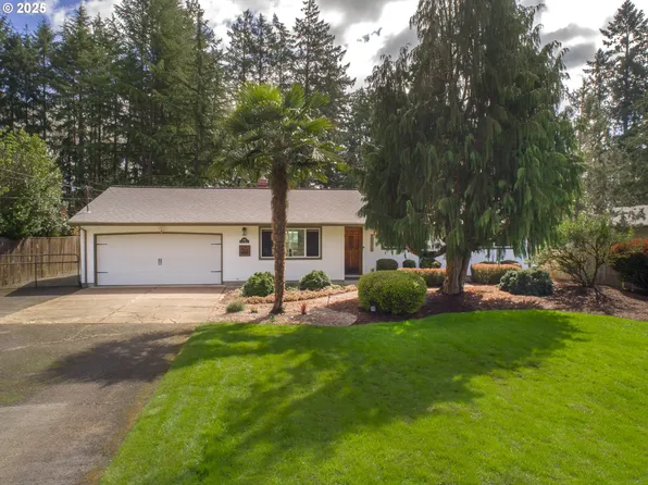 806 Dayton Ave, Newberg, OR 97132