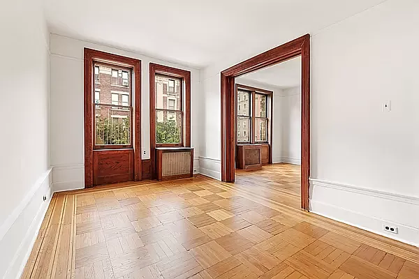 Rented by Compass | media 7