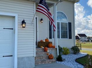 10 E Buck Point Rd, Clayton, DE 19938