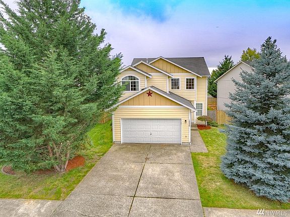 2nd image of 1226 192nd Street Ct E
