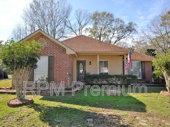 1521 Brookfield Dr, Denham Springs, LA 70726