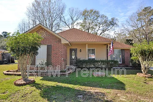 1521 Brookfield Dr Photo 1