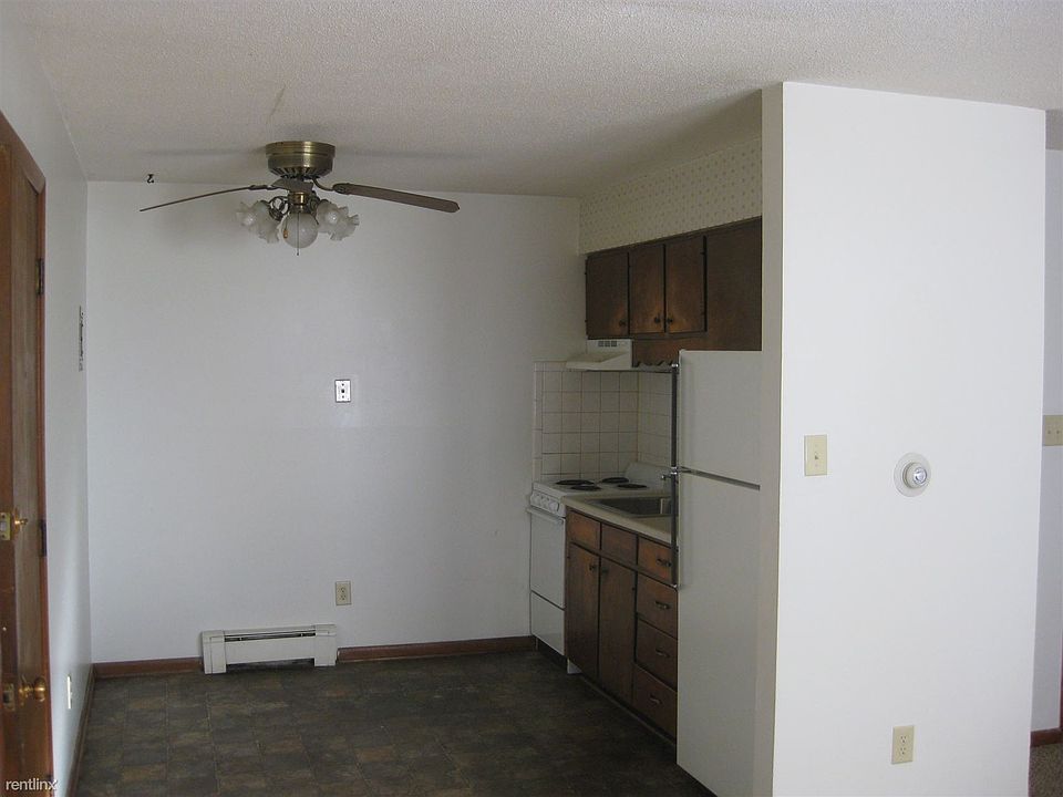 2nd image of 8191 Harbach Blvd #6