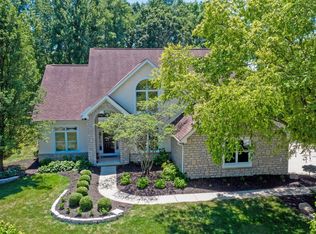 8448 Harvest Wind Dr, Westerville, OH 43082