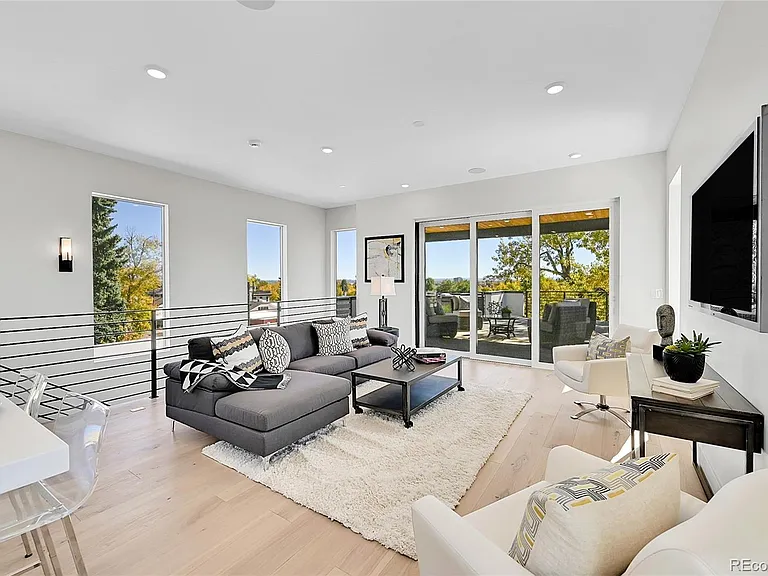 4895 W 29th Ave — Photo 35