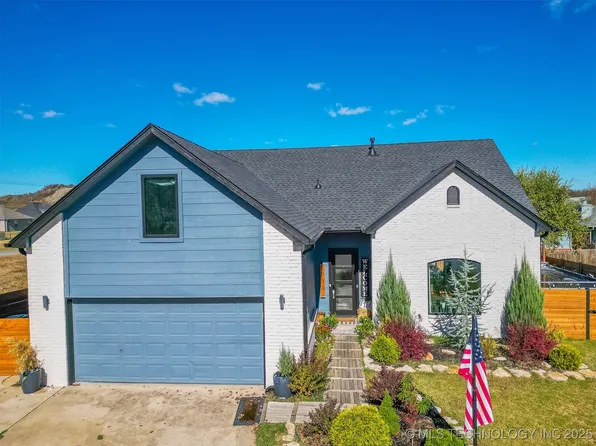 19301 Cypress Ct, Catoosa, OK 74015